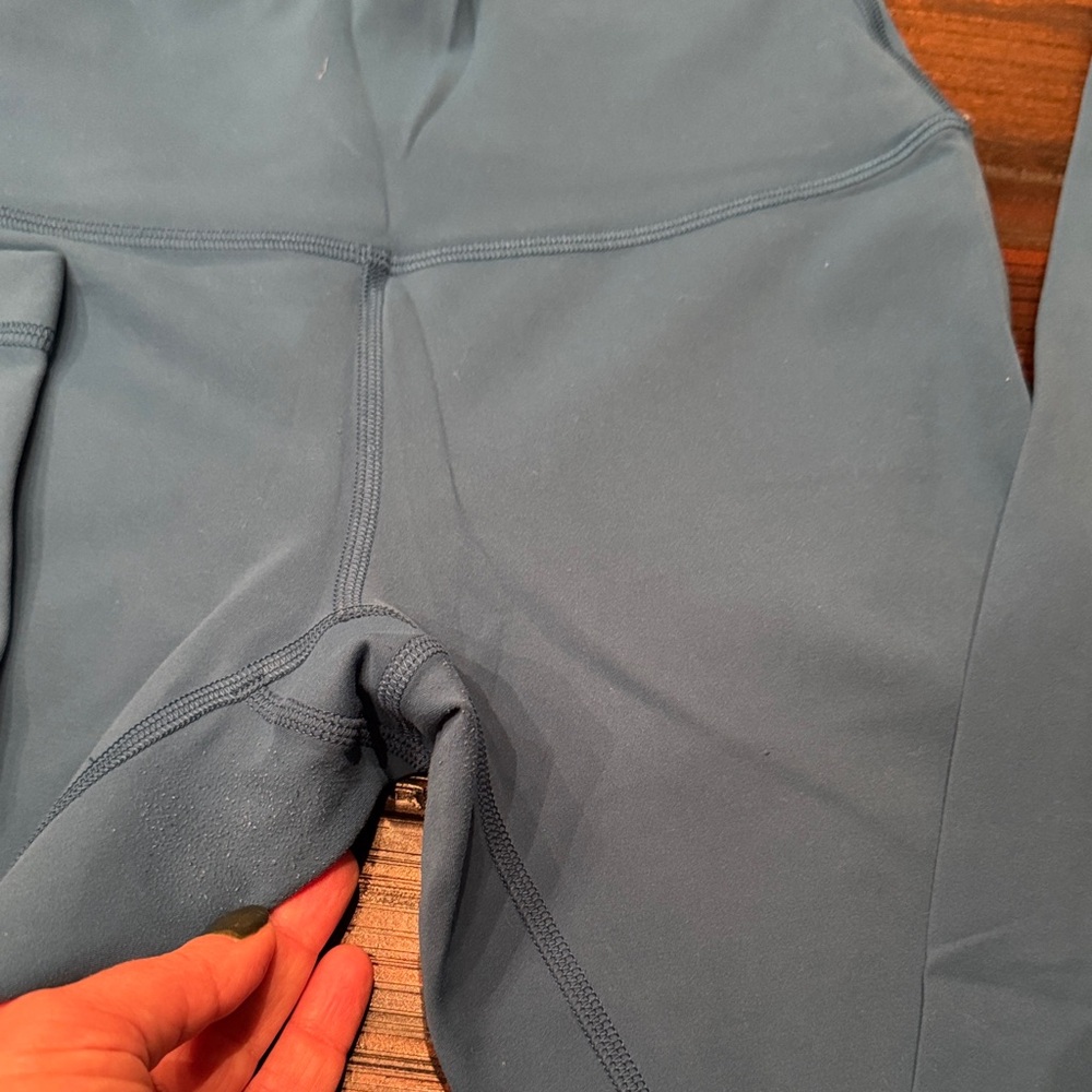 lululemon wonder trail leggings - Picture 3 of 3